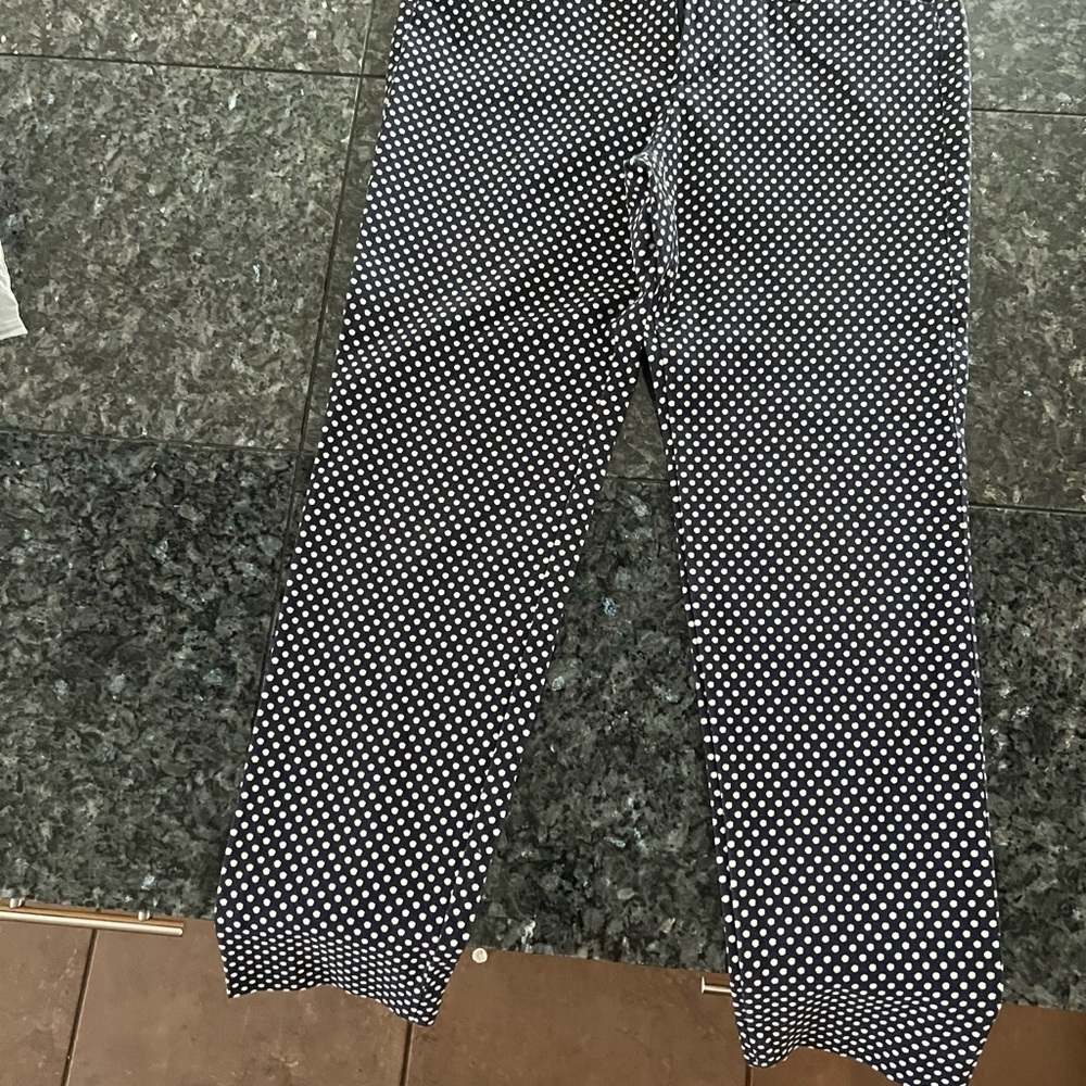 Old Navy mid rise ankle pixie pant